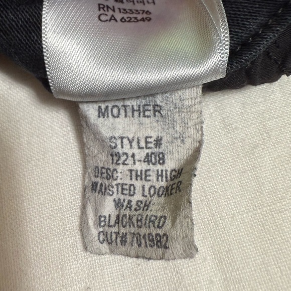 Mother Black Skinny Jeans - Picture 7 of 7